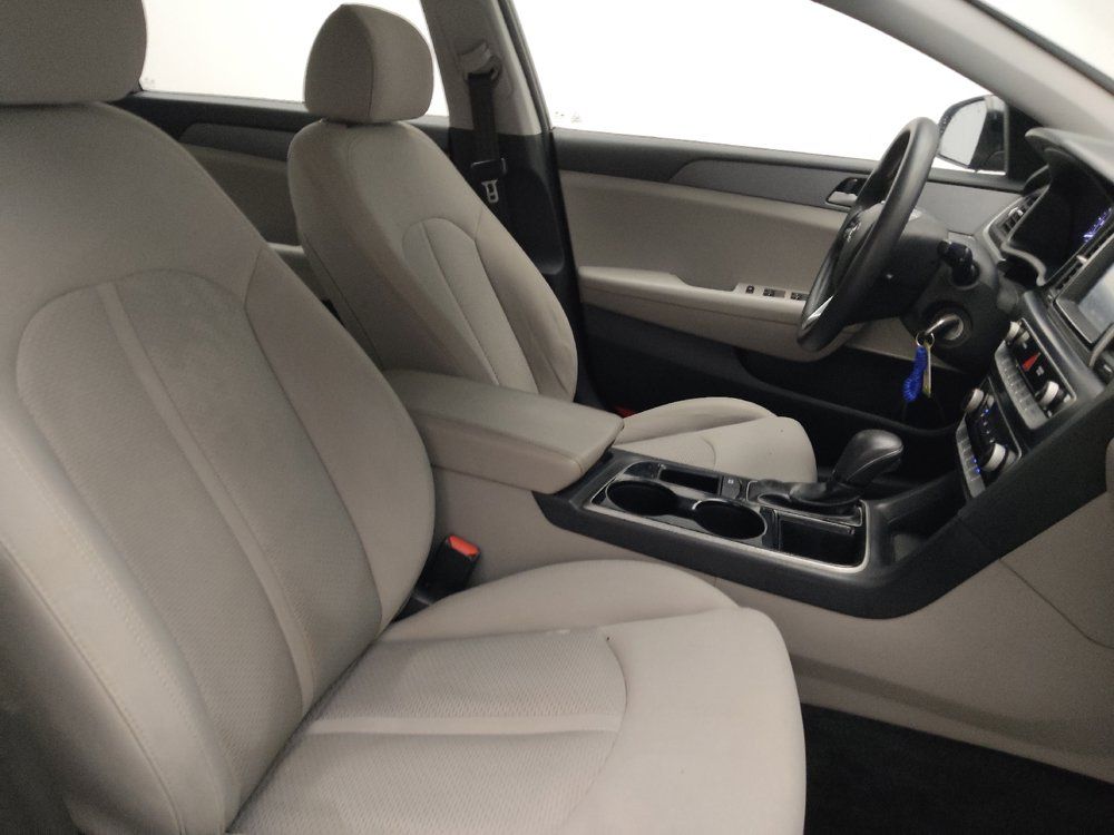 Used 2018 Hyundai Sonata SE FWD image 21