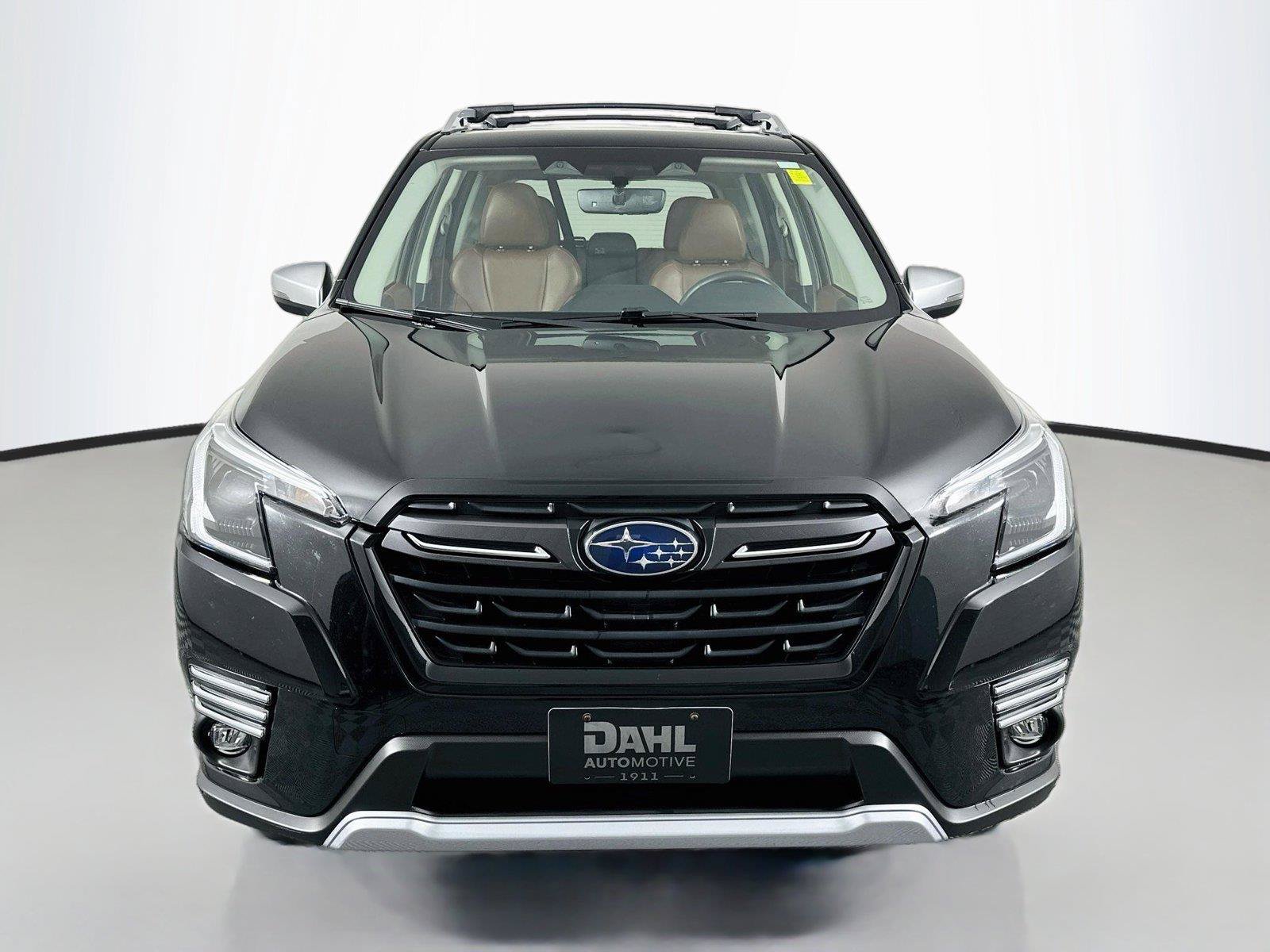Used 2024 Subaru Forester Touring AWD/4WD image 3