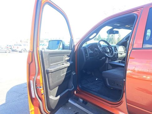 Used 2023 RAM 1500 Express AWD/4WD image 10