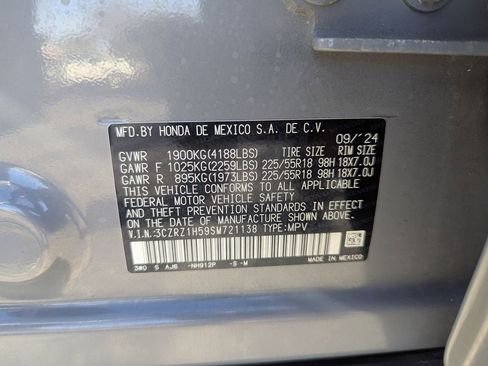 Used 2025 Honda HR-V Sport image 32