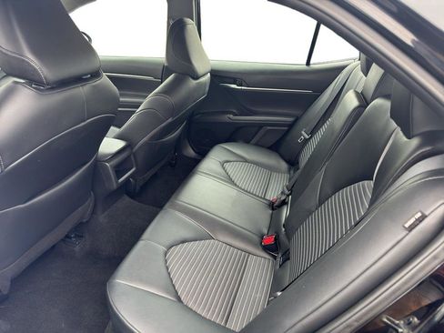 Used 2024 Toyota Camry SE FWD image 12