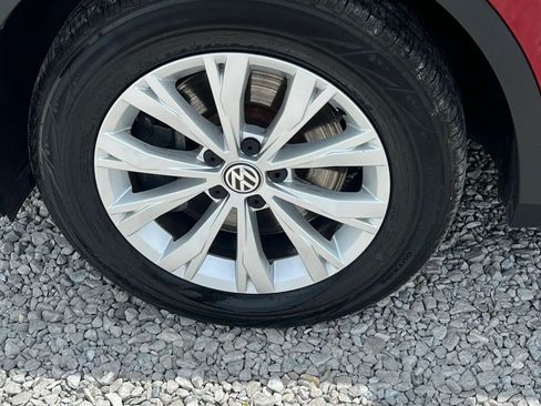 Used 2019 Volkswagen Tiguan S FWD image 9