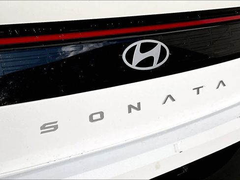 Certified 2025 Hyundai Sonata SEL image 30
