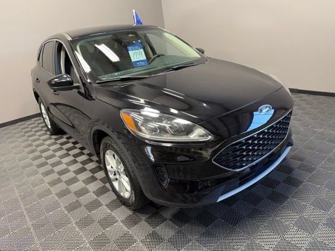 Used 2020 Ford Escape SE AWD/4WD image 2