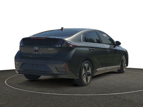 Certified 2022 Hyundai Ioniq SEL FWD image 6
