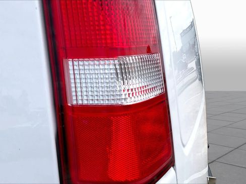 Used 2021 Chevrolet Express 2500 w/ Driver Convenience Package RWD image 23
