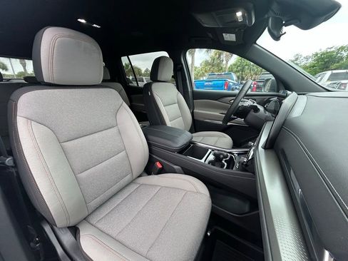 New 2025 Chevrolet Traverse LT w/ Driver Confidence Package AWD/4WD image 27