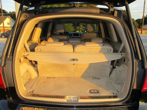 Used 2013 Mercedes-Benz GL 450 4MATIC image 15