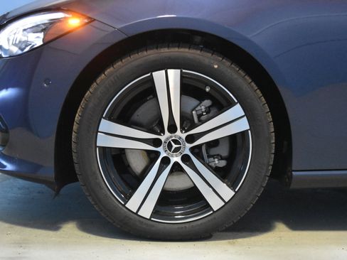 New 2026 Mercedes-Benz C 300 4MATIC Sedan image 19