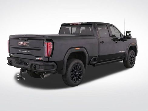 Used 2024 GMC Sierra 2500 AT4X w/ AT4X AEV Edition AWD/4WD image 3