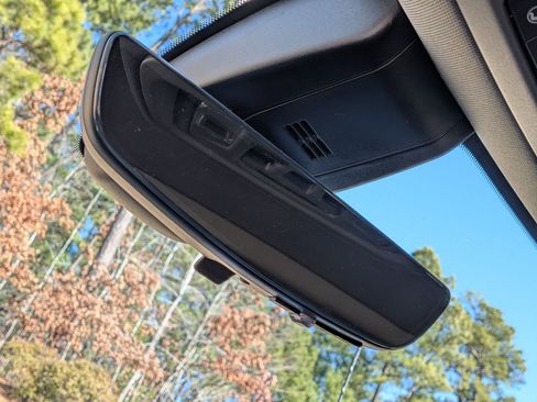 Used 2023 GMC Sierra 2500 Denali w/ Denali Black Diamond Edition image 30