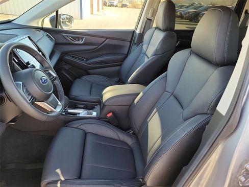 Used 2025 Subaru Ascent Limited image 16