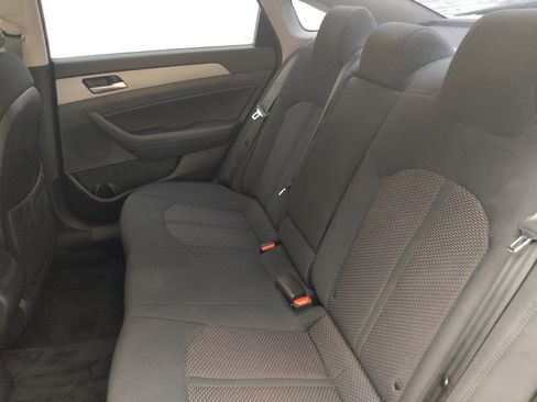 Used 2018 Hyundai Sonata SEL w/ Tech Package 02 FWD image 18