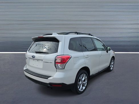 Used 2018 Subaru Forester 2.5i Touring w/ Popular Package #2 image 3