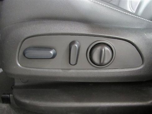 Used 2024 Chevrolet Blazer LT image 73