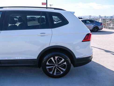Used 2022 Volkswagen Tiguan S FWD image 8