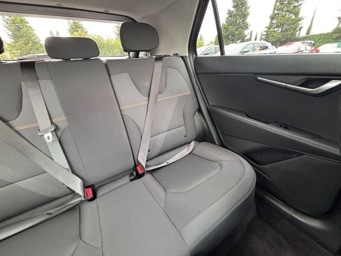 Used 2026 Kia Niro LX FWD image 35