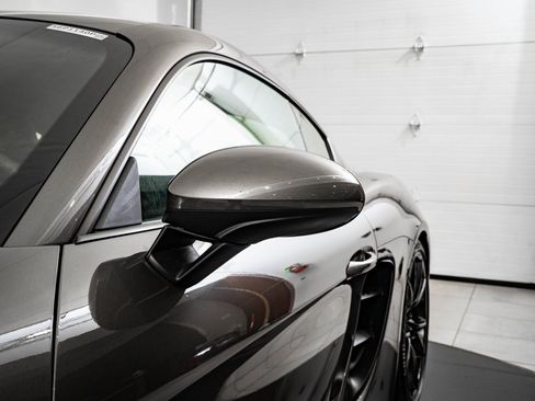 Used 2018 Porsche 718 Cayman S image 12