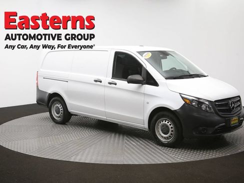 Used 2022 Mercedes-Benz Metris image 44