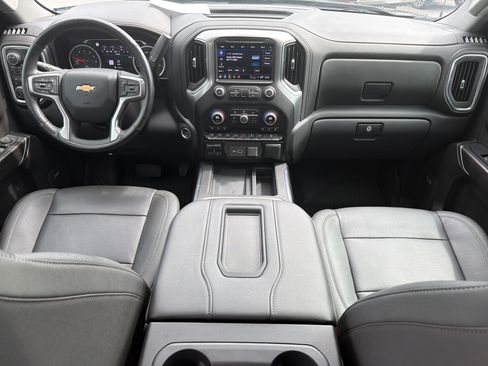 Certified 2022 Chevrolet Silverado 1500 LTZ w/ LTZ Premium Package AWD/4WD image 24