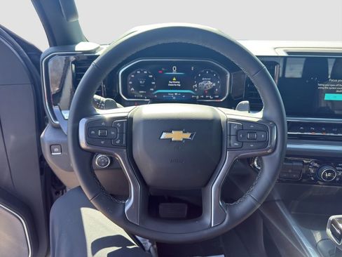 Used 2026 Chevrolet Silverado 1500 High Country w/ High Country Premium Package AWD/4WD image 10