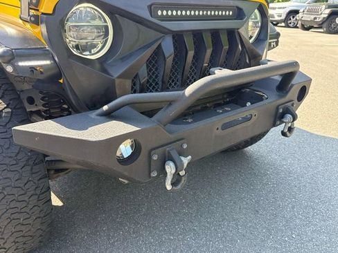 Used 2019 Jeep Wrangler Unlimited Rubicon AWD/4WD image 35