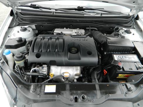 Used 2011 Hyundai Accent GLS image 22