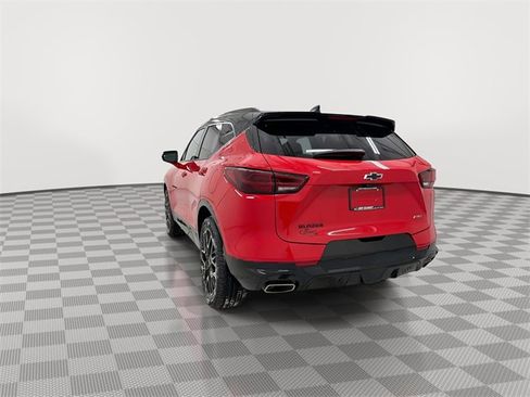 Certified 2023 Chevrolet Blazer RS w/ Driver Confidence II Package image 9