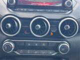 Used 2022 Nissan Sentra SV image 5