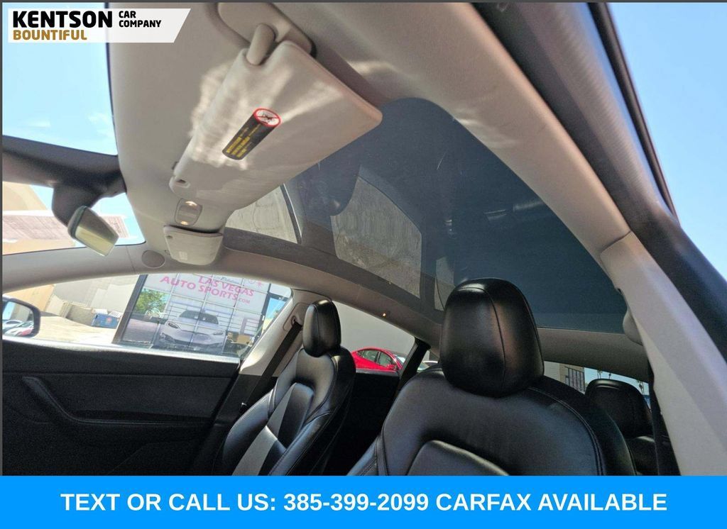 Used 2021 Tesla Model Y Long Range AWD/4WD image 5