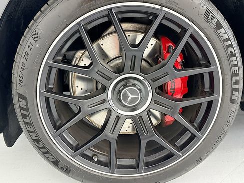 Used 2025 Mercedes-Benz GLC 63 AMG S image 29