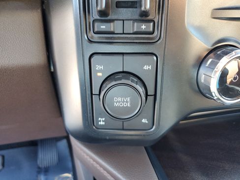 Used 2024 Ford F350 King Ranch w/ Chrome Package image 28