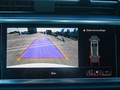 New 2025 Audi Q3 2.0T Premium image 41