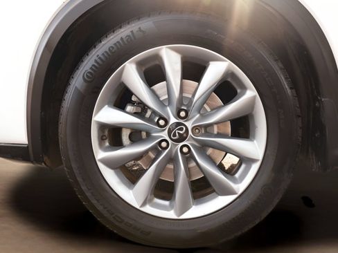 Used 2021 INFINITI QX50 Luxe w/ Accent Package FWD image 33