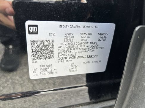 Used 2022 Chevrolet Traverse LT AWD/4WD image 37