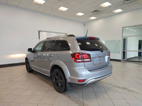Used 2020 Dodge Journey Crossroad w/ Popular Equipment Group image 5