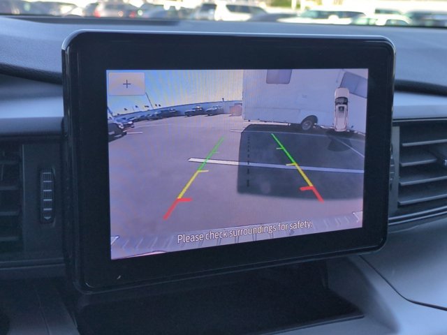 Used 2023 Ford Explorer XLT RWD image 13