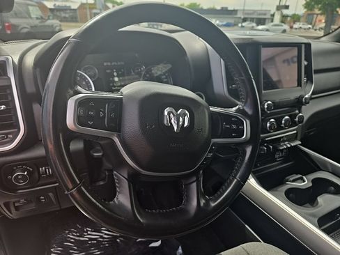 Used 2019 RAM 1500 Big Horn AWD/4WD image 13