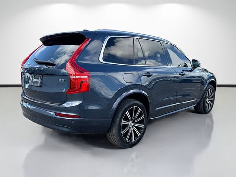 Used 2023 Volvo XC90 B5 Core w/ Protection Package Premier image 3
