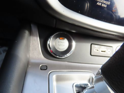 Used 2024 Nissan Murano SV w/ SV Midnight Edition Package image 28