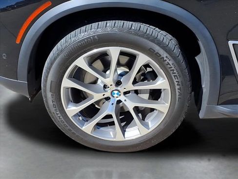 Used 2019 BMW X5 xDrive40i w/ Premium Package 2 AWD/4WD image 20