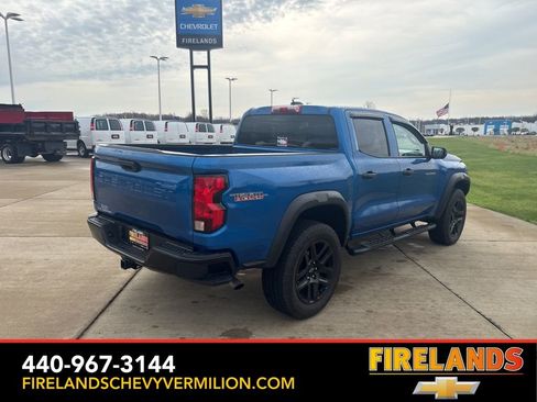 Used 2023 Chevrolet Colorado Trail Boss image 6