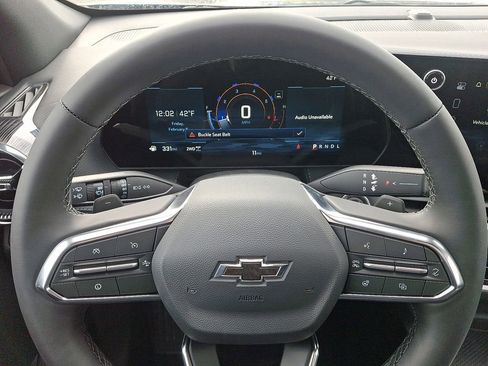 New 2026 Chevrolet Equinox LT w/ Convenience Package II image 9