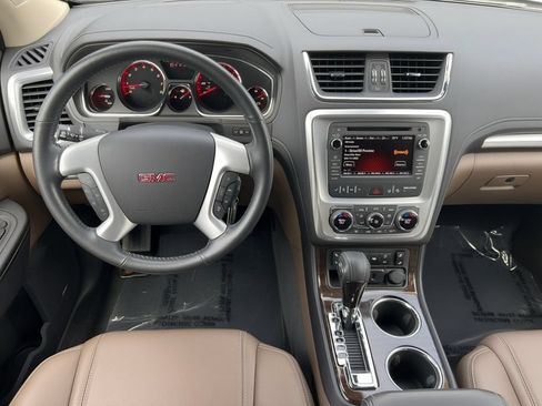 Used 2017 GMC Acadia Limited SLT AWD/4WD image 5