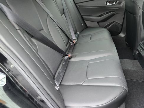 Used 2025 Honda Accord Touring image 12