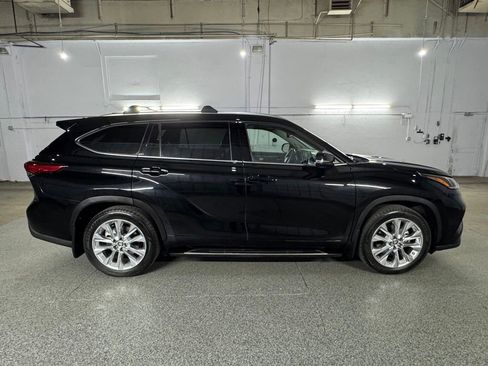Used 2020 Toyota Highlander Limited AWD/4WD image 10
