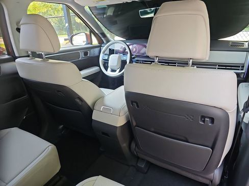New 2025 Hyundai Santa Fe Calligraphy FWD image 11