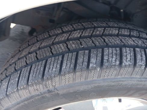 Used 2017 RAM 1500 Big Horn AWD/4WD image 11