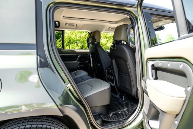 New 2026 Land Rover Defender 110 S AWD/4WD image 51