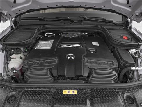 New 2026 Mercedes-Benz GLE 580 4MATIC image 8